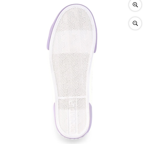 Disney π° Stitch Women's Low Lace-Up Sneakers π - Picture 7 of 16